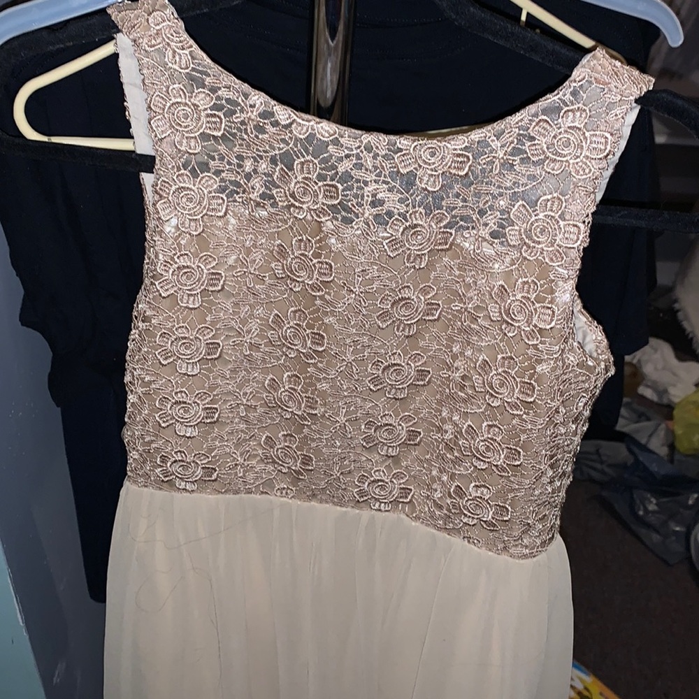 Beige long sleeveless dress
